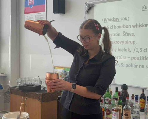 bar